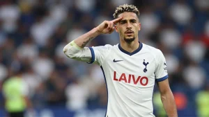 Richarlison no Vasco Tottenham enfrenta dilema financeiro na janela de transfern